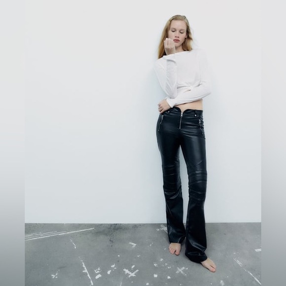 ZIPPERED FAUX LEATHER PANTS - Picture 5 of 7